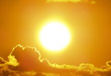 Gå sommeren i møde med et solsejl!